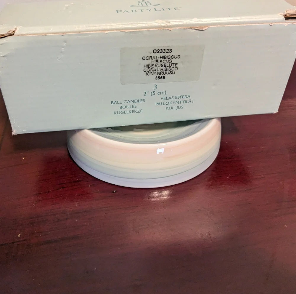 PartyLite One Full Box of 3 CORAL Pink HIBISCUS 2" Ball Candles New Round Q23323 - Picture 3 of 6